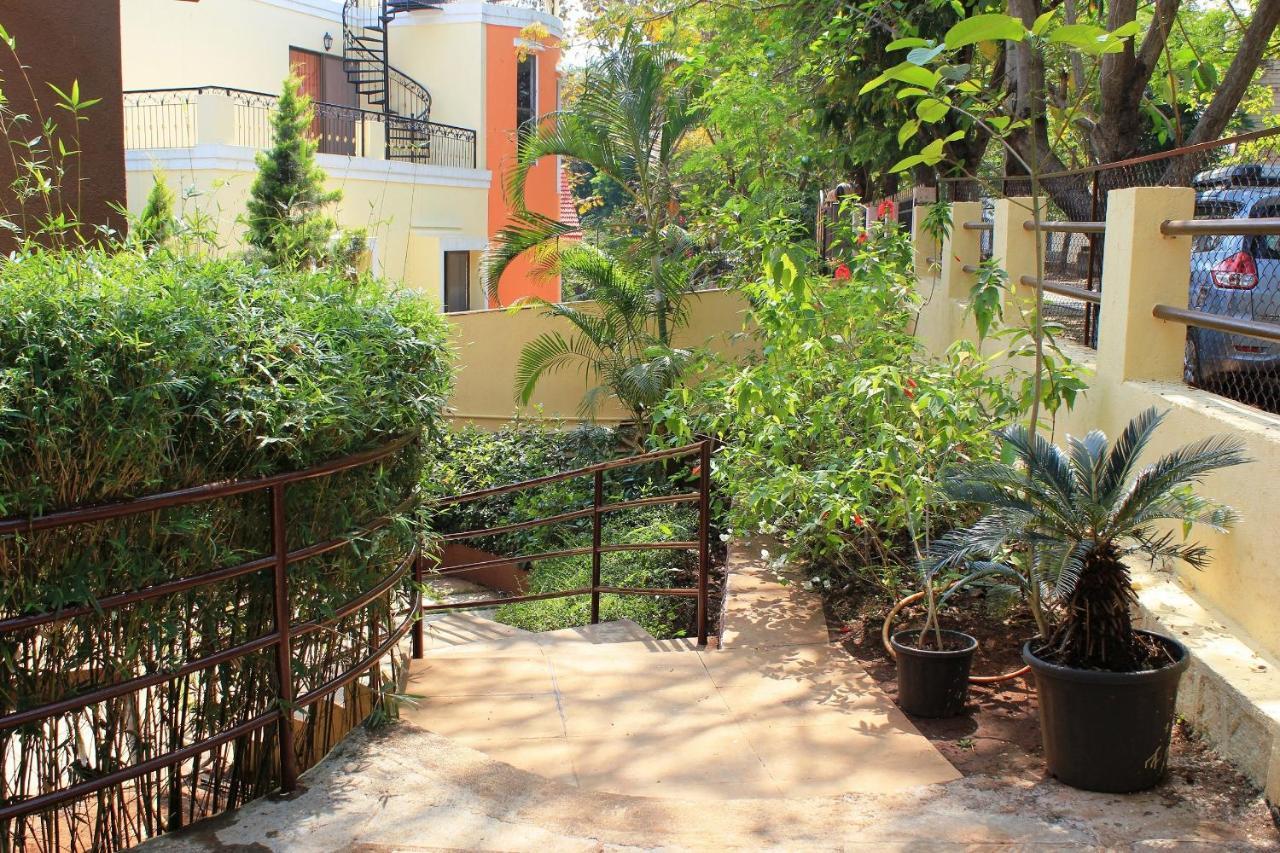 Karjat Villa Esterno foto