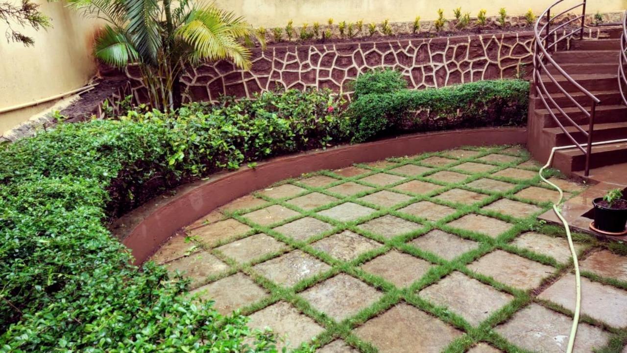 Karjat Villa Esterno foto