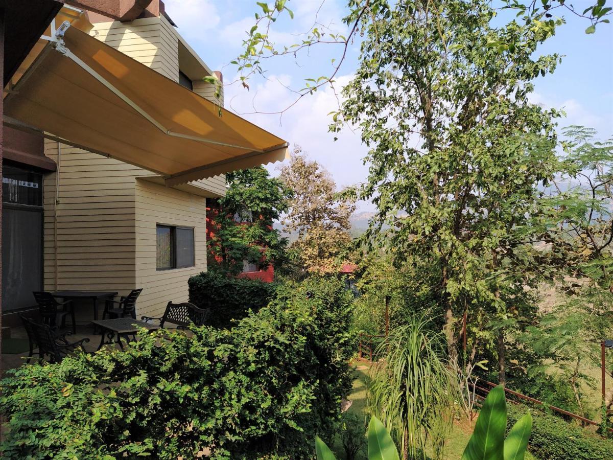 Karjat Villa Esterno foto