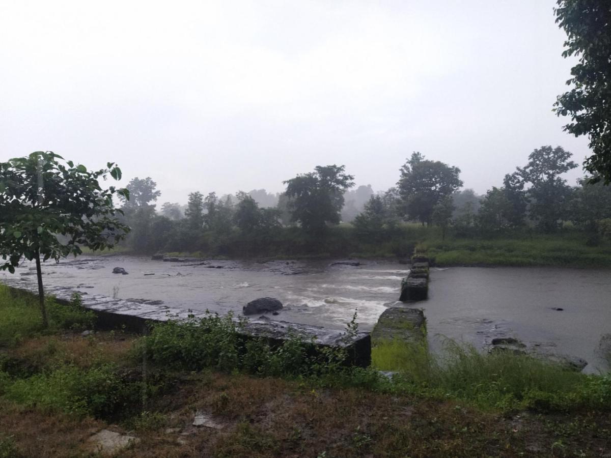 Karjat Villa Esterno foto