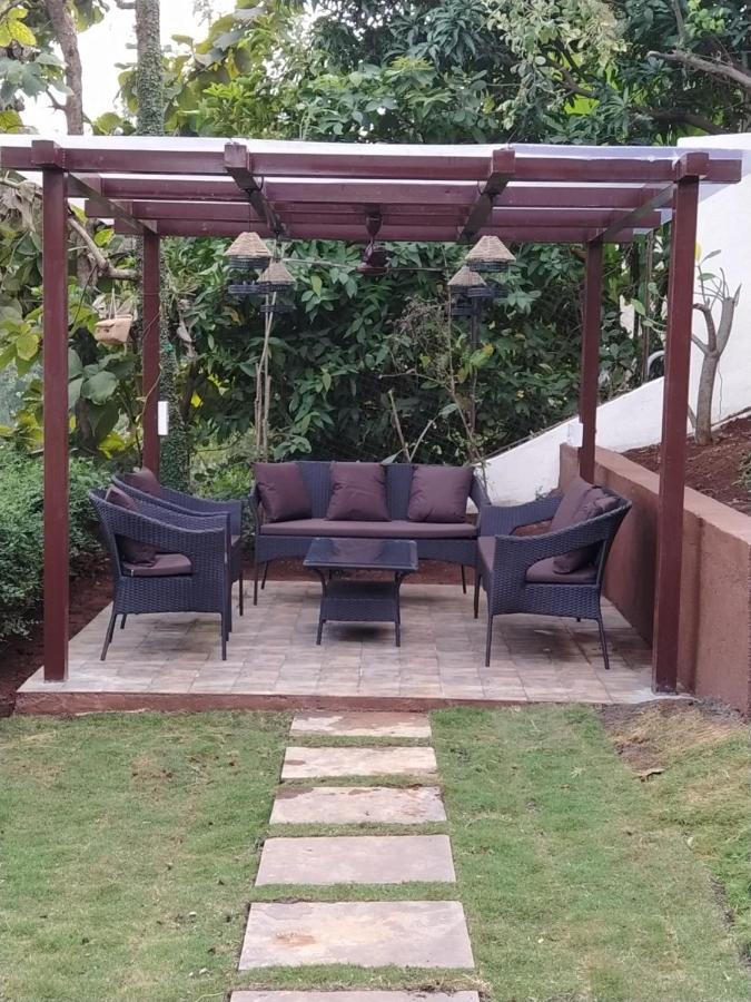 Karjat Villa Esterno foto