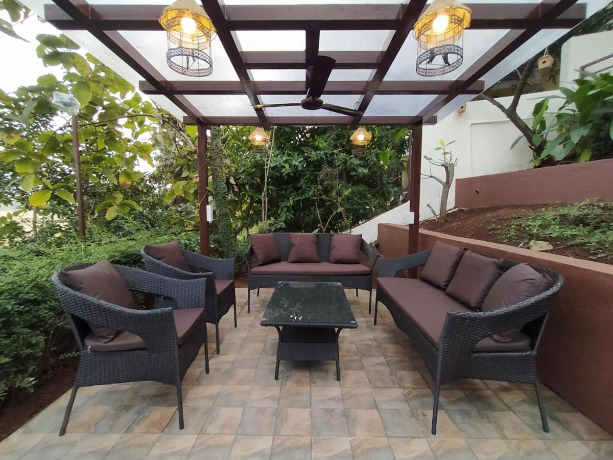 Karjat Villa Esterno foto