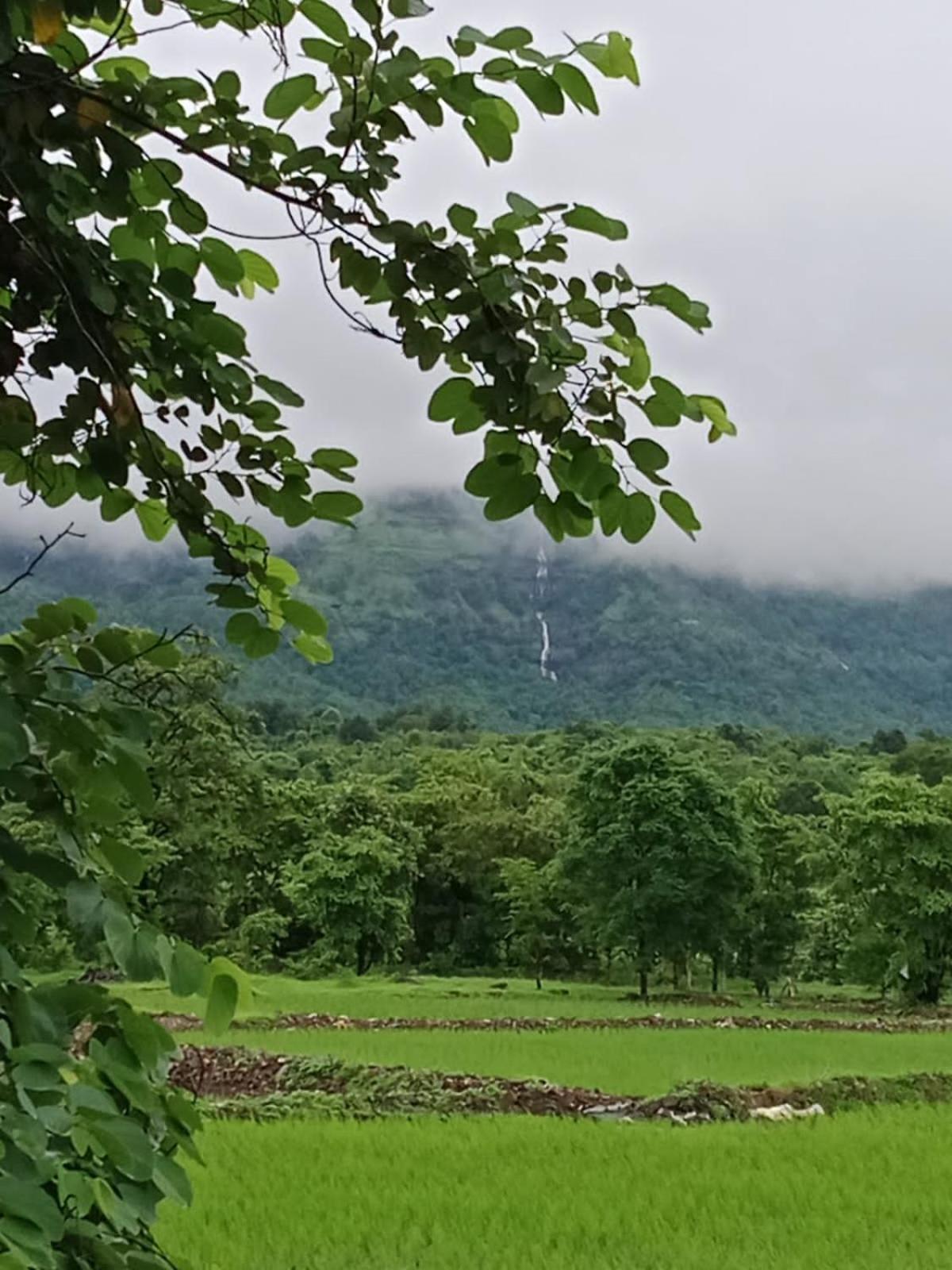 Karjat Villa Esterno foto